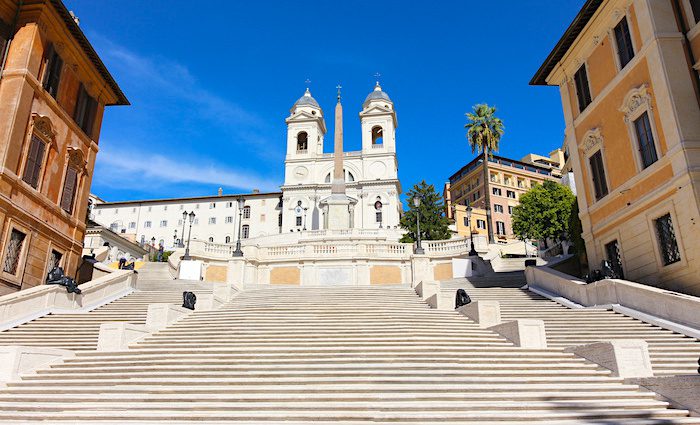 the roman guy spanish steps