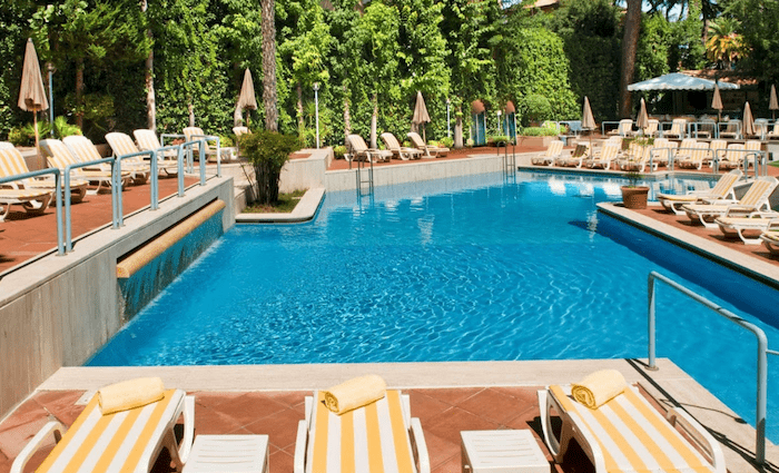 Aldrovandi Residence Suites Pool