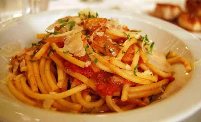 Bucatini-Amatriciana-The-Roman-Guy-Food-Tour