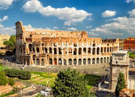 A BRIEF HISTORY of the COLOSSEUM and Gladiatorial Games