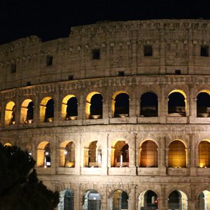 how to stay cool in rome - Colosseum at night