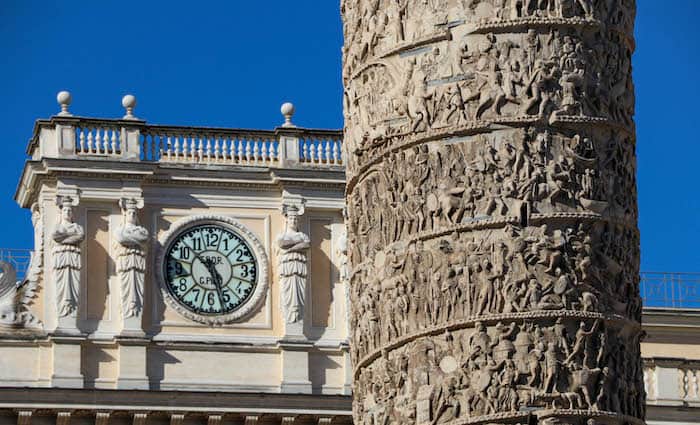 column of marcus aurelius - things to see near Trevi Fountain