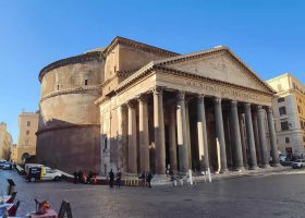 Things to do at the Pantheon in Rome
