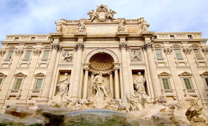 Trevi Fountain - Rome's Top Monuments and Attractions