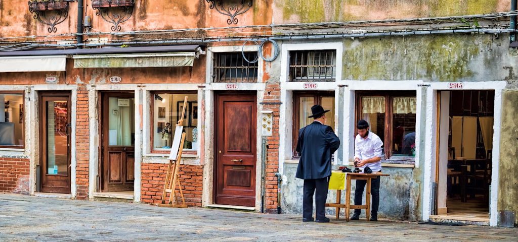 the roman guy jewish ghetto