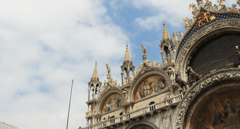 10 Weird Facts About Venice You Need To Know Before You Go - The Roman Guy