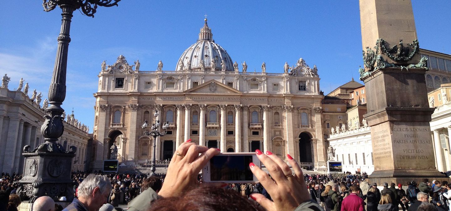 How To Get Easter Mass Tickets In The Vatican City The Roman Guy How To Get Easter Mass Tickets In The Vatican City The Roman Guy
