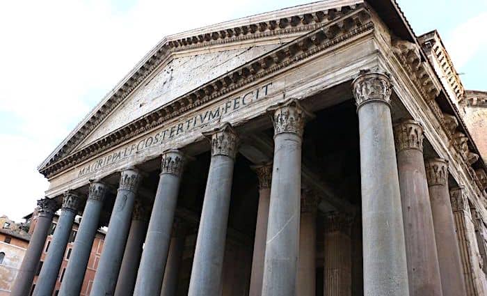 the roman guy pantheon