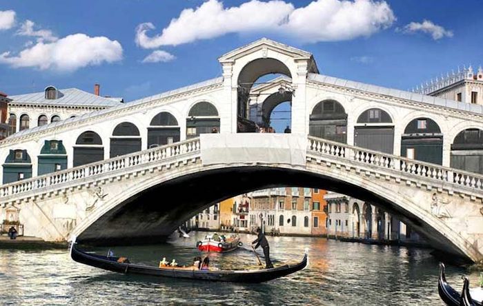 rialto bridge