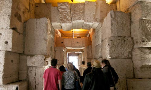 secrets of Rome colosseum underground tour by the roman guy