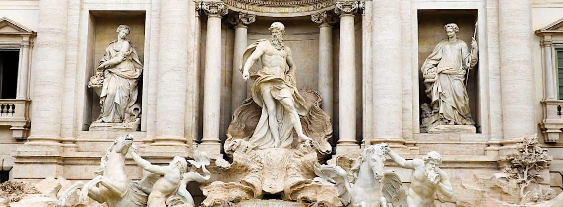 the roman guy trevi fountain